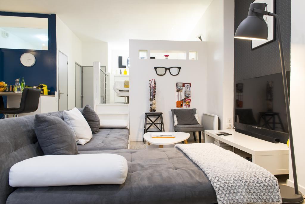 Appartement Unsejouranantes- Loft Cassard Extérieur photo