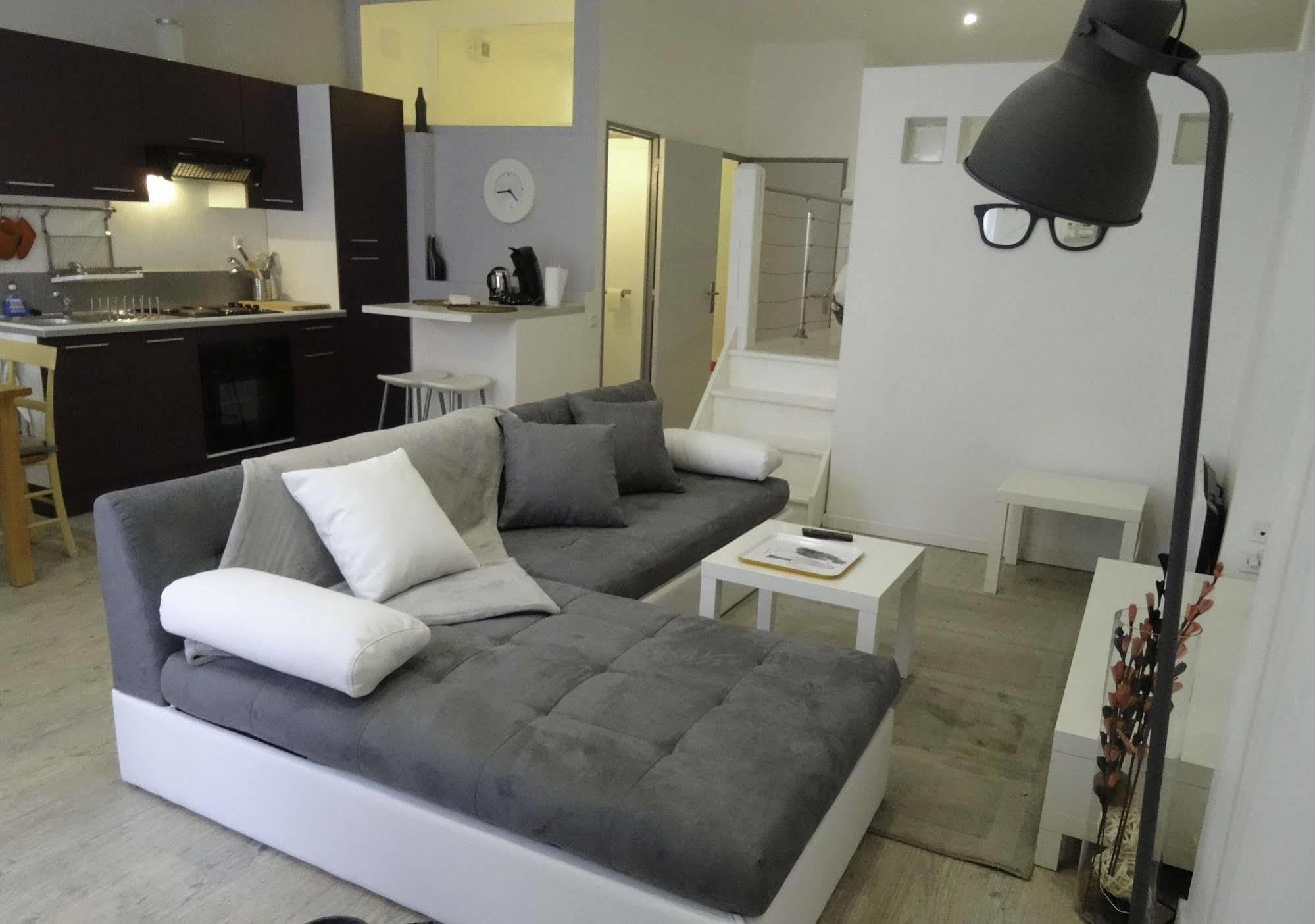 Appartement Unsejouranantes- Loft Cassard Extérieur photo