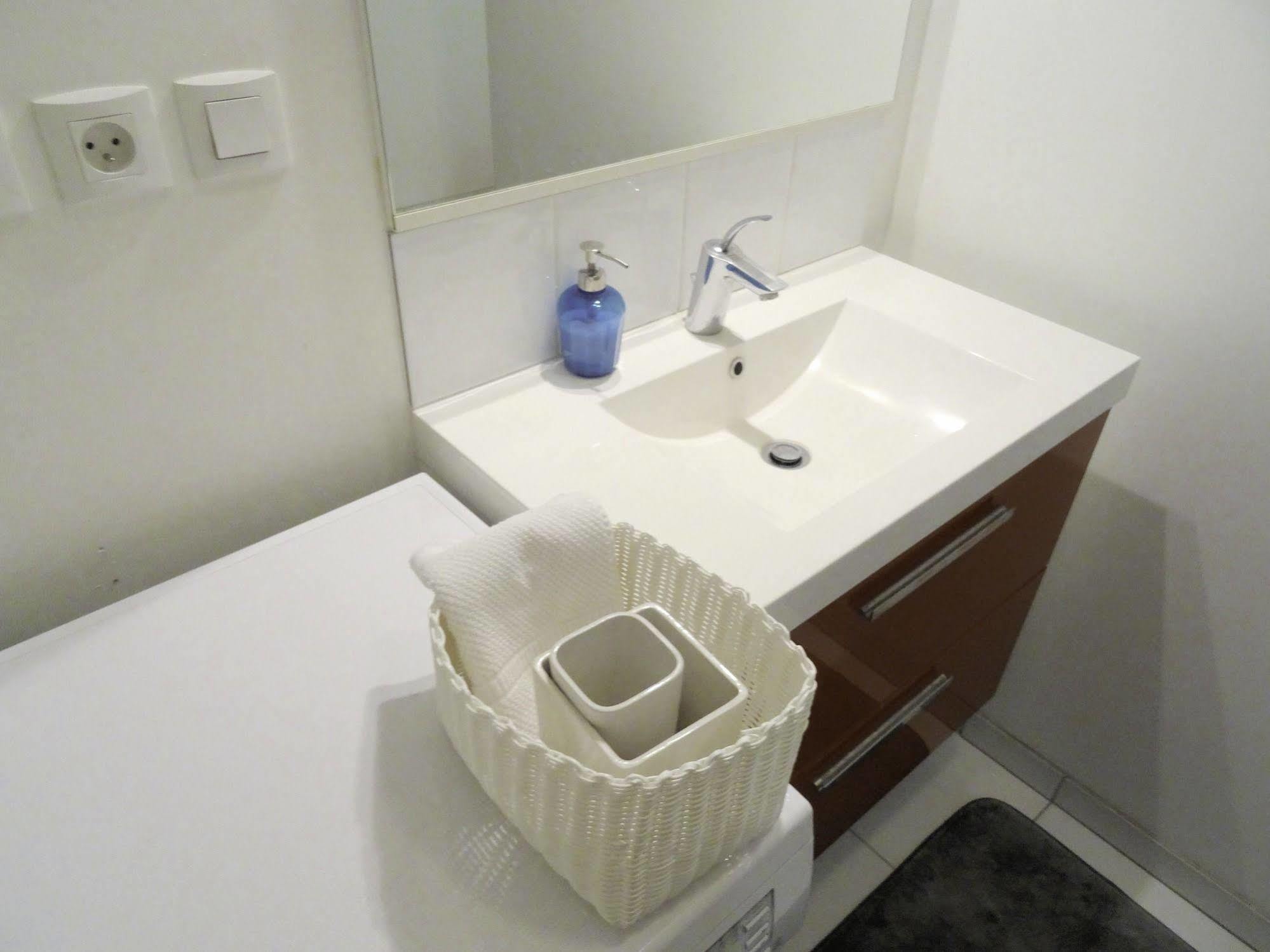 Appartement Unsejouranantes- Loft Cassard Extérieur photo